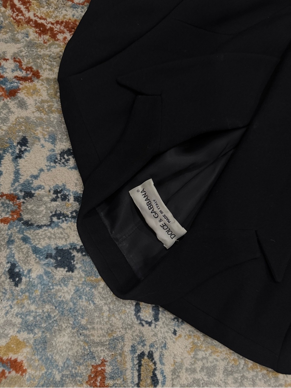 Dolce & Gabbana Black Double-Breasted Blazer - Picture 3 of 3